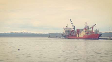 Un proyecto de exploración sísmica y explotación petrolera en el mar argentino alarma a los ambientalistas: "Es un bombardeo submarino"