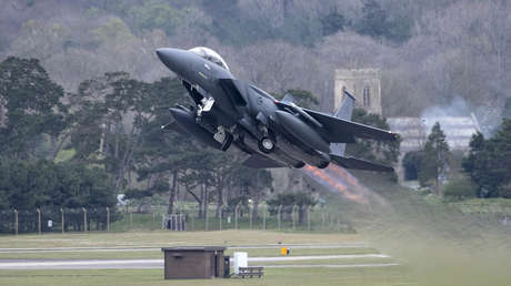 FOTOS: Un caza F-15E de EE.UU. sufre una falla en la boquilla de escape durante un despegue