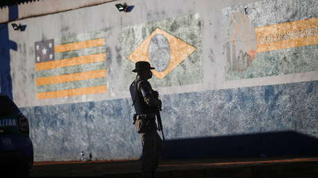 Miembros del grupo criminal más poderoso de Brasil se fugan de la cárcel por un túnel (VIDEO)