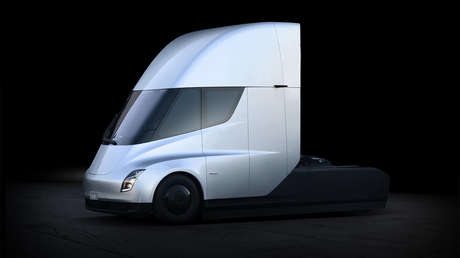 Tesla estaría finalmente por iniciar la producción en serie de camiones eléctricos