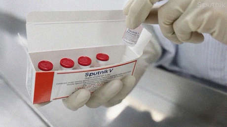 Vietnam produce el primer lote de la vacuna rusa Sputnik V en su territorio