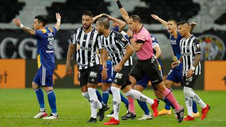 Revelan las imágenes del VAR en el gol anulado a Boca Juniors que desató el caos en la Copa Libertadores