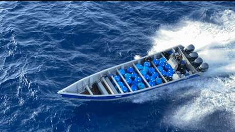 VIDEO: Militares colombianos interceptan una lancha rápida con más de 1,5 toneladas de cocaína