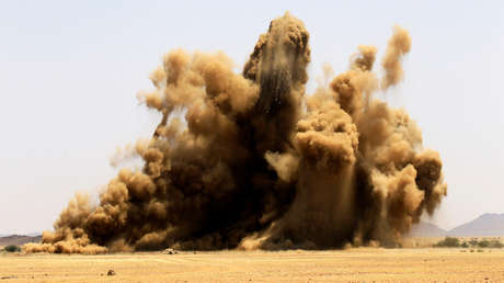 "¡Se comió al árbitro!": un remolino de polvo interrumpe un partido de fútbol en Bolivia (VIDEO)