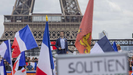 VIDEO: La Policía francesa usa gas lacrimógeno para dispersar las manifestaciones contra el nuevo pase sanitario en París