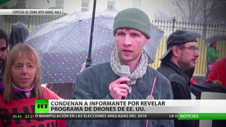 Condenan a un informante por revelar programa de drones de EE.UU.