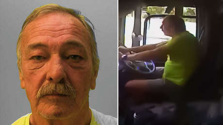 El chofer de un camión usa su celular mientras conduce y provoca un accidente que deja 3 heridos de gravedad (VIDEO)