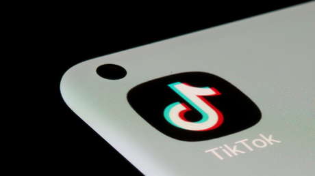 Una madre y su hija de 13 años muestran cómo es vivir con el síndrome de Tourette y se convierten en estrellas en TikTok  (VIDEOS)