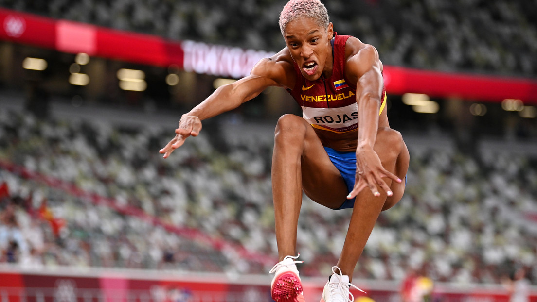 La venezolana Yulimar Rojas gana la medalla de oro en Tokio 2020 e impone nuevo récord olímpico y mundial