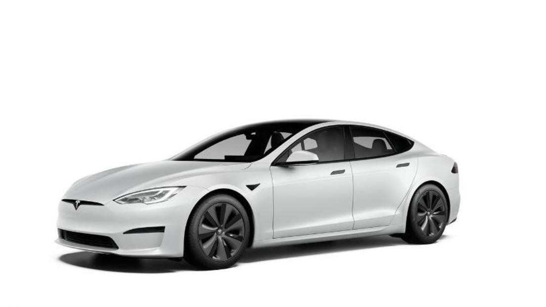 Un Tesla Model S Plaid 'destroza' en una serie de carreras a un Porsche de 185.000 dólares (VIDEO)