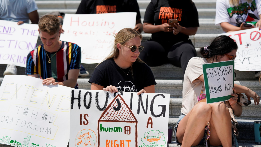 Ordenan en EE.UU. una moratoria parcial antidesalojos para prevenir la propagación del coronavirus