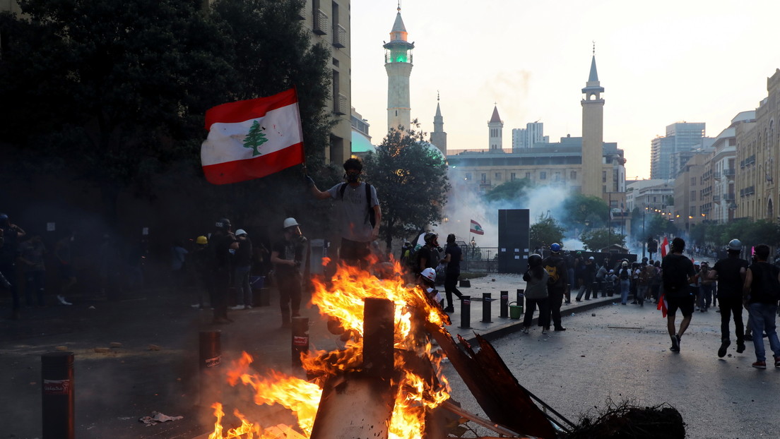 VIDEO: Beirut marca el primer aniversario de la explosión en el puerto con fuertes protestas