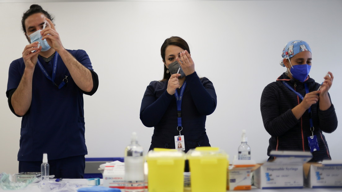 El Gobierno de Chile anuncia que aplicará terceras dosis de vacunas anticovid para mayores de 55 años