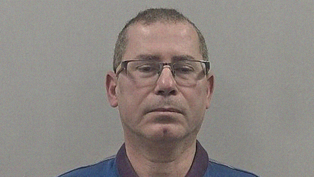 Médico anestesista es acusado de inyectar drogas a su pareja durante "ceremonias de exorcismo" en el Reino Unido