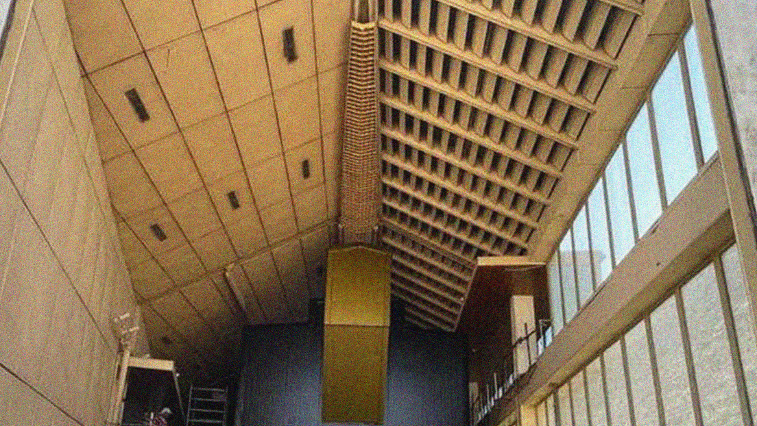 VIDEO: El barco solar del faraón Keops completa su última 'travesía' desde la Gran Pirámide al Gran Museo Egipcio