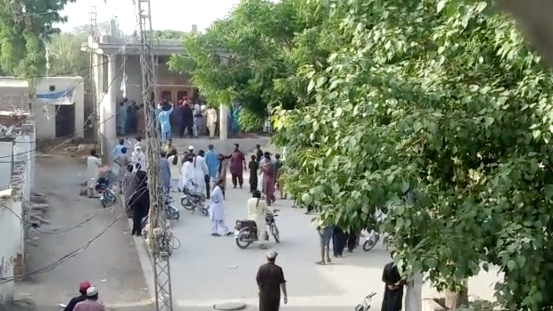 Encarcelan por blasfemia a un niño de 8 años, la persona más joven jamás imputada por ese delito en Pakistán