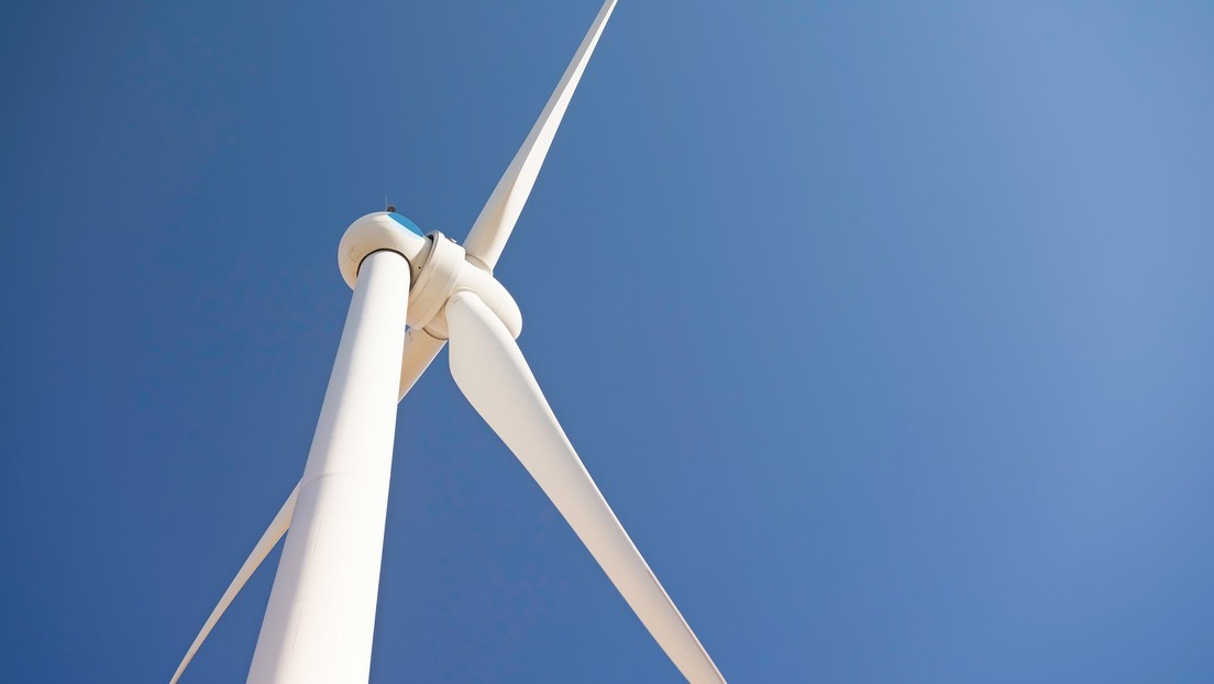 Arabia Saudita pone en marcha el mayor parque eólico de Oriente Medio, capaz de suministrar energía a hasta 70.000 hogares