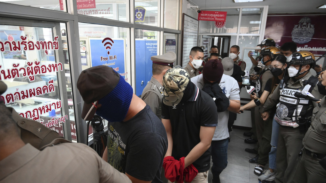 Un video de policías extorsionando y torturando hasta la muerte a un sospechoso lleva a varias detenciones en Tailandia