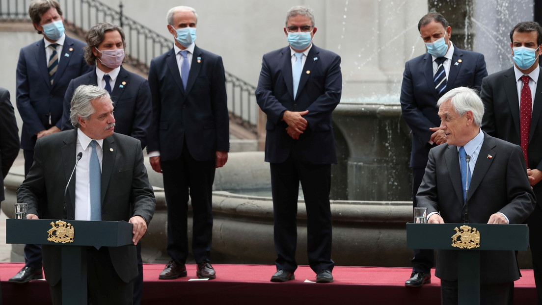 Argentina y Chile reviven una disputa por límites marítimos que ya estuvo a punto de desembocar en una guerra