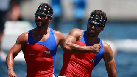 Los cubanos Serguey Torres Madrigal y Fernando Dayan Jorge Enríquez ganan el oro en piragüismo en esprint