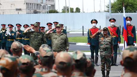 VIDEO: Rusia e India llevan a cabo ejercicios militares conjuntos en la región rusa de Volgogrado