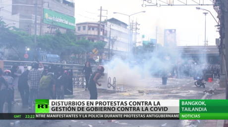 Tailandia: Disturbios durante las protestas contra la gestión del Gobierno durante la pandemia