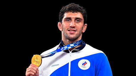 De sobrevivir a la toma de rehenes en la masacre de Beslán a ganar medallas olímpicas: la historia de dos luchadores rusos