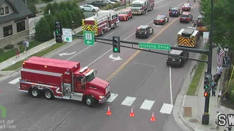 Un avión monomotor se estrella contra una casa en EE.UU. (VIDEO)