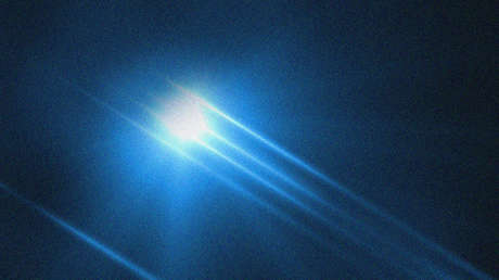 VIDEO: Una brillante bola de fuego cruza el cielo nocturno de España