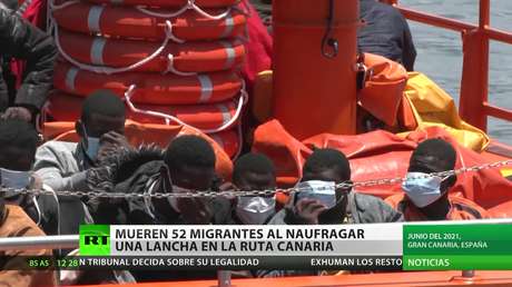 Mueren 52 migrantes que intentaban llegar a Canarias al naufragar su embarcación