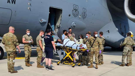 Una afgana da a luz a bordo de un avión militar de evacuación de EE.UU.