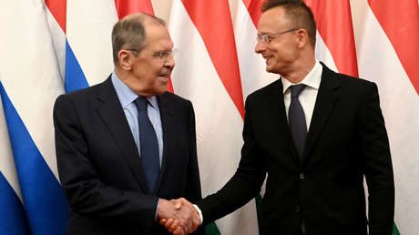 Hungría anuncia la producción doméstica de la vacuna rusa Sputnik V a partir del 2022