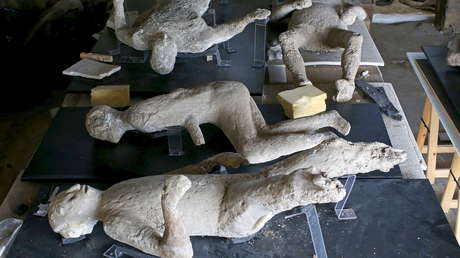 Estudio de restos humanos de víctimas de la erupción del Vesubio demuestra que hombres y mujeres de la antigua Roma tenían dietas distintas