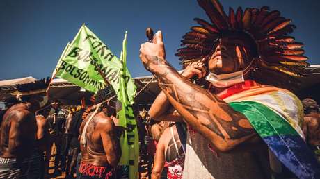 "El caso más importante del siglo": Cerca de 6.000 indígenas se movilizan hasta Brasilia por un juicio crucial para el futuro de sus tierras