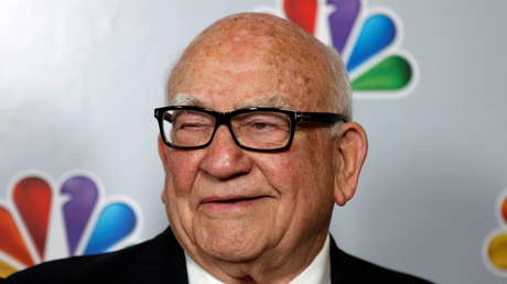 Muere a los 91 años el actor Ed Asner, leyenda de la televisión estadounidense que dio vida al periodista Lou Grant y voz al abuelo de 'Up'