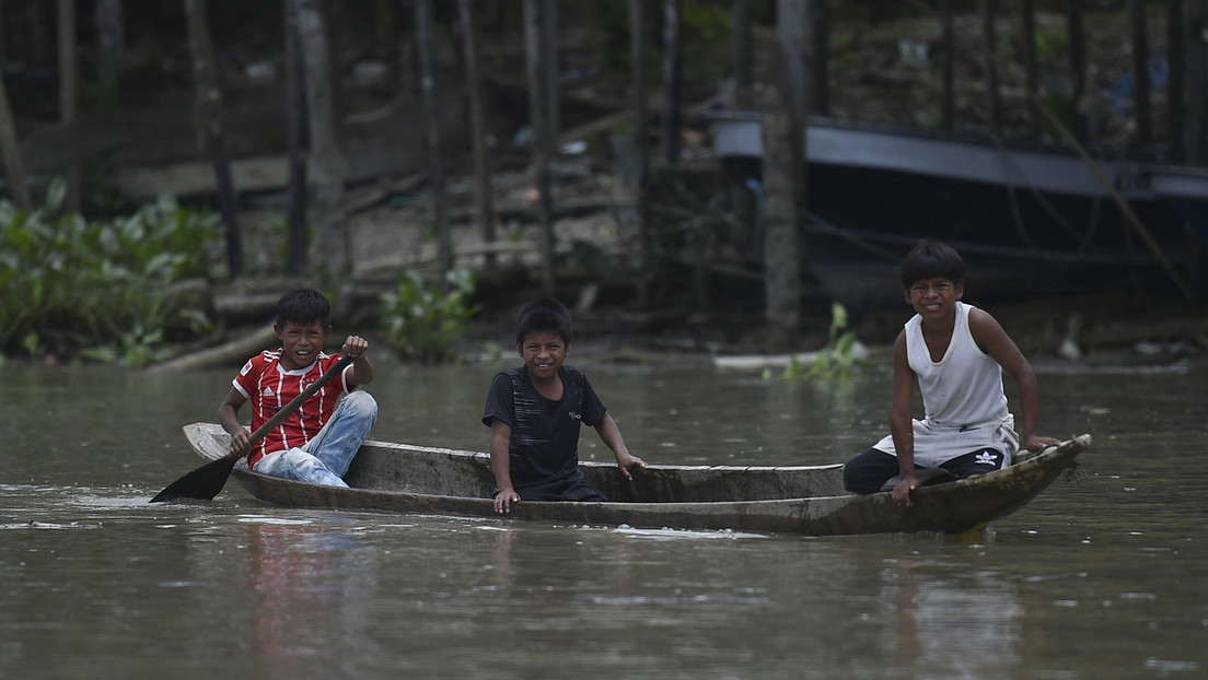 Las comunidades afro del departamento más pobre de Colombia se desplazan en masa en medio de fuertes combates de grupos armados