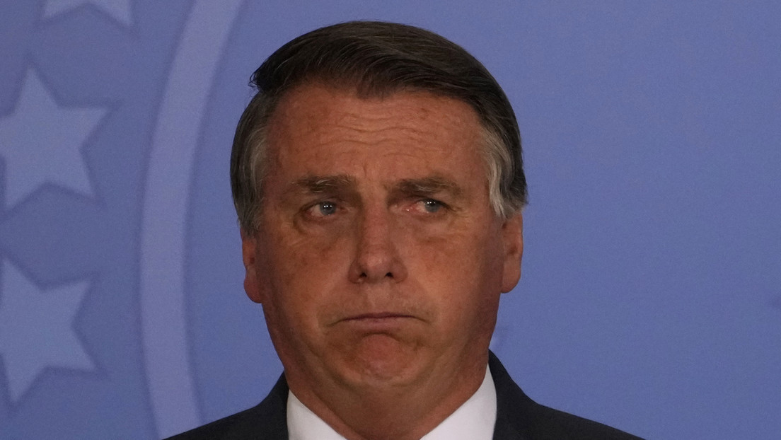 Bolsonaro le hace guiños al Supremo y al Congreso de Brasil y ahora afirma que la armonía de los Poderes es "la alegría del pueblo"'