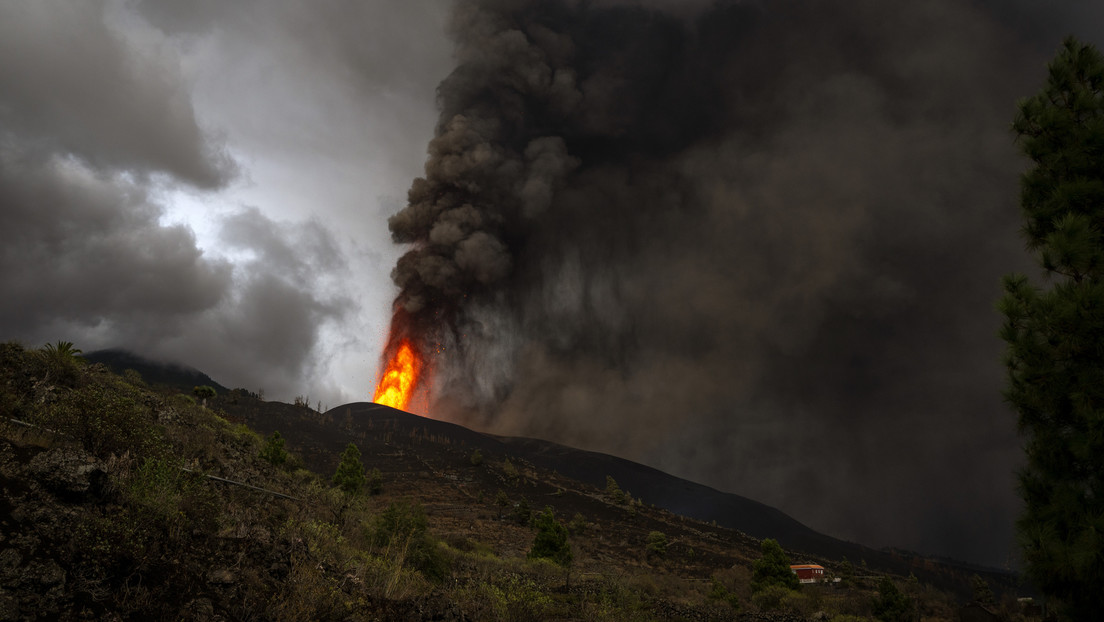 ¿Qué se sabe de la nube de azufre del volcán de La Palma? ¿Hasta dónde llegará?