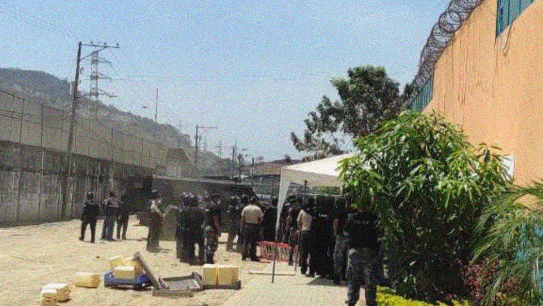 Crisis carcelaria en Ecuador: un nuevo motín deja más de 100 muertos en una prisión de Guayas y se anuncia el 'estado de excepción' en los penales