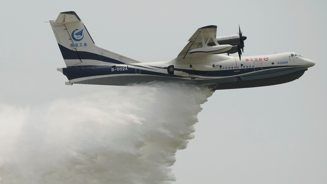 VIDEO: China muestra en acción al AG600 Kunlong, de producción nacional y el hidroavión más grande del mundo
