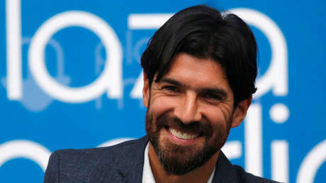 Sebastián 'El Loco' Abreu vuelve al fútbol tras su retirada y ficha por el Olimpia de Minas