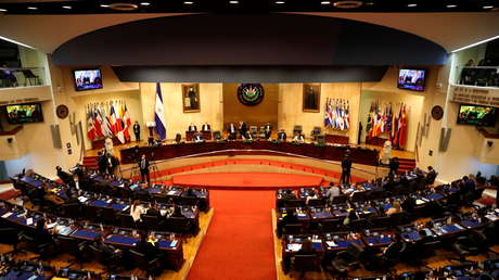 Corte Suprema de Justicia de El Salvador autoriza la reelección presidencial para un segundo mandato consecutivo