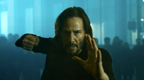 Publican un avance de la nueva película de 'Matrix' con 180.000 versiones, y para verlas hay que elegir entre una pastilla roja o azul (VIDEO)