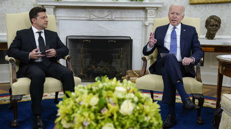 Lavrov asegura que Ucrania tiene el hábito de "mendigar algo de Occidente" y le aconseja que tenga "algo de dignidad"