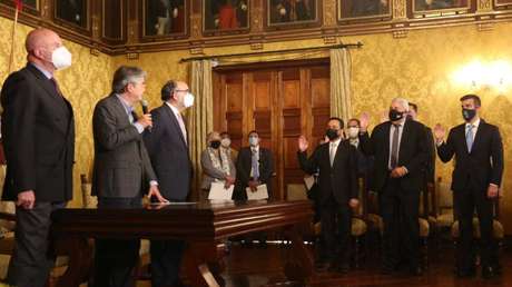 A poco más de 100 días en el Gobierno, Lasso hace cambios de ministros y gobernadores