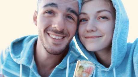 La Policía busca al novio de la joven que desapareció mientras documentaba su viaje en auto por EE.UU.