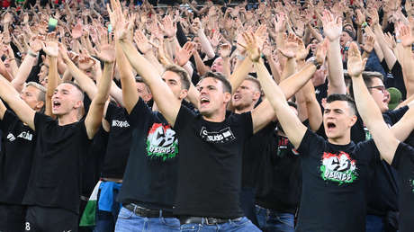 La FIFA multa a la selección de Hungría y la sanciona con un partido a puerta cerrada por el comportamiento racista de sus aficionados