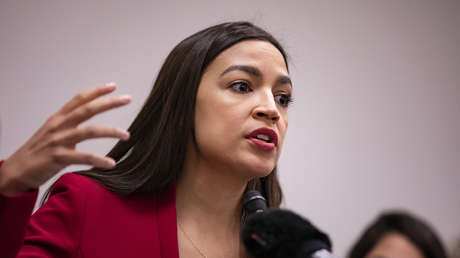 Alexandria Ocasio-Cortez llora tras la votación sobre el financiamiento de la Cúpula de Hierro israelí, pero no vota en contra y explica por qué