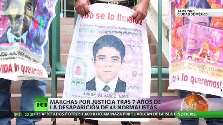 En México se llevan a cabo manifestaciones para conmemorar el séptimo aniversario de la desaparición de los 43 normalistas de Ayotzinapa