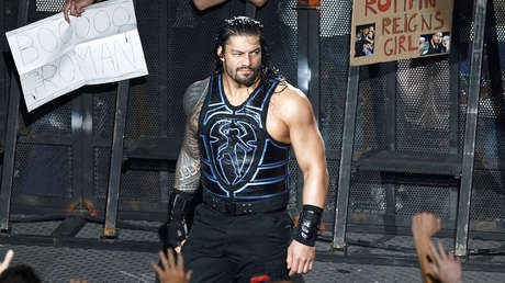 "¡Es por eso que la WWE apesta!": Las redes cargan contra el final "estúpido" del combate entre Roman Reigns y Finn Bálor por el campeonato universal